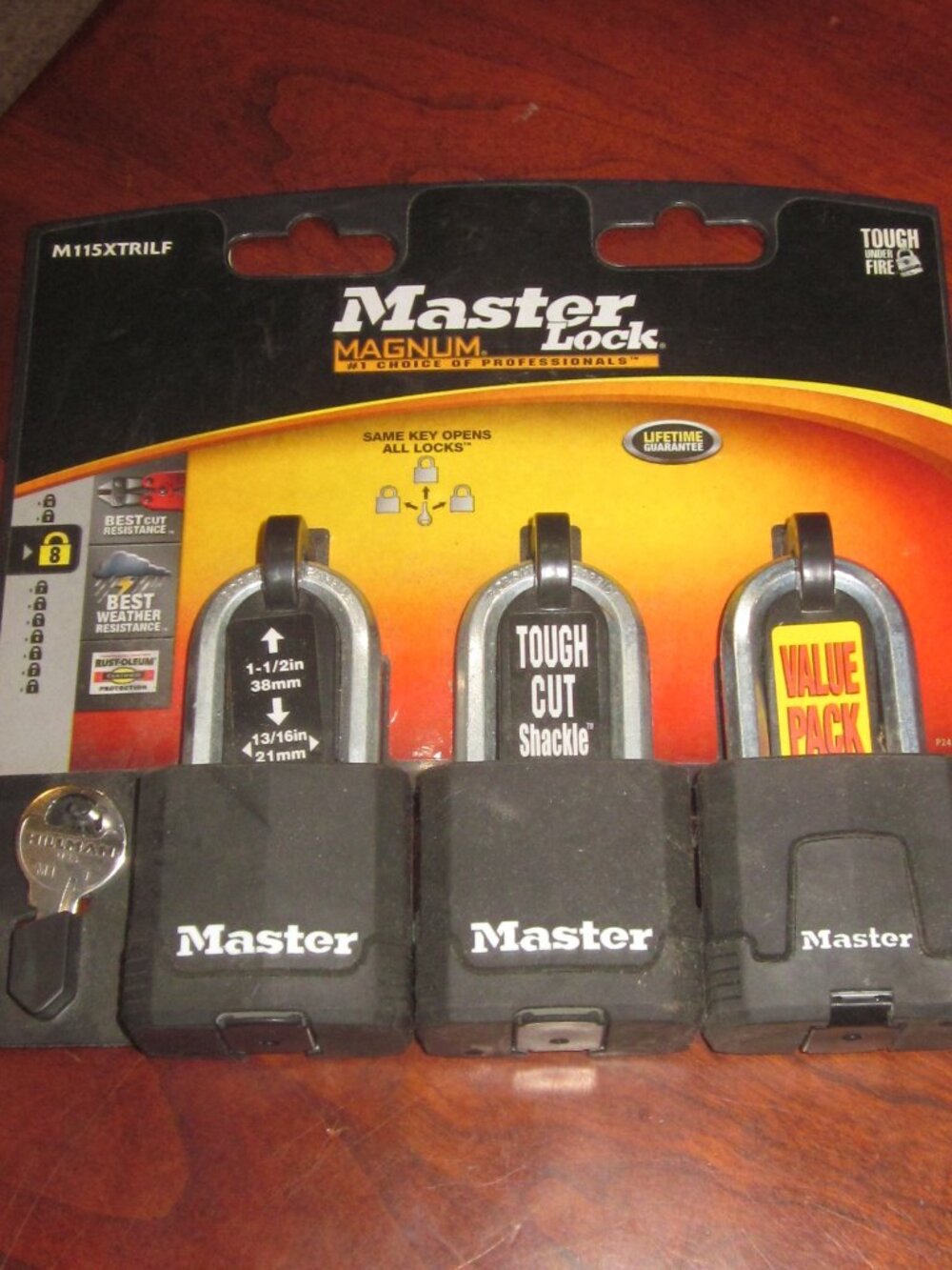Master Magnum Laminated Steel Padlock 3 Pack